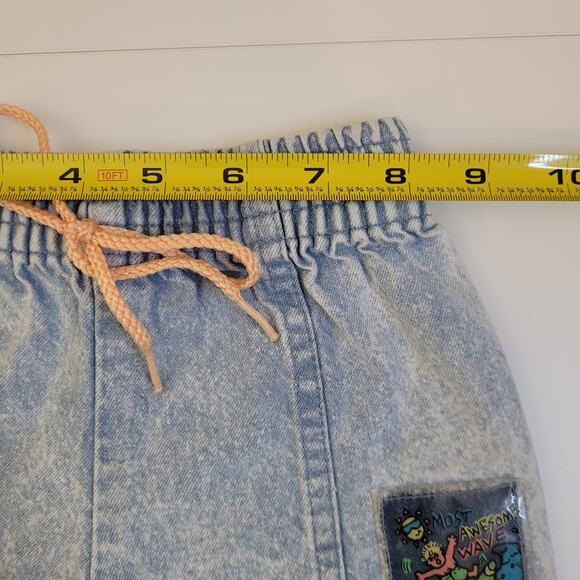 Vintage Small Hands Baby Shorts 18M Acid Wash Denim Catch a Wave Patch Cotton - Picture 8 of 8